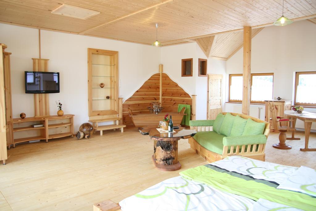 Ferienwohnung Gmeinwieser Mitterfecking Buitenkant foto
